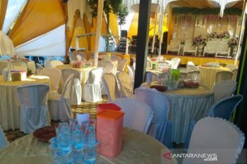 Mempelai wanita ini histeris saat mengetahui suaminya seorang wanita saat malam pertama, resepsi pernikahan pun batal