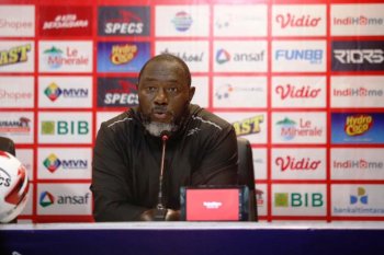 Pelatih Persipura Jacksen sebut lini depan Borneo FC cukup tajam