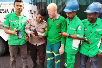 Bhabinkamtibmas Polsek KPL Jayapura sosialisasi aplikasi Noken