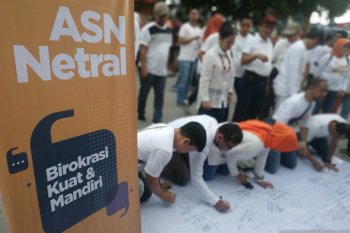 KASN dan Bawaslu Makassar deklarasikan netralitas ASN pada Pilkada 2020