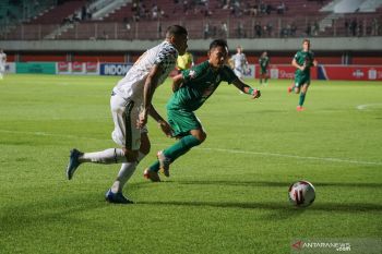 Pelatih Tira Persikabo siapkan dua tim saat lawan Persib Bandung