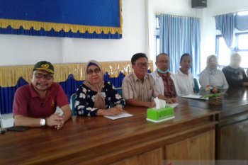 Pasien terindikasi COVID-19 dirujuk ke RS Bahteramas Kendari