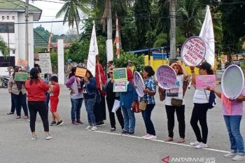 Solidaritas Perempuan Poso minta kejelasan status kepemilikan sawit