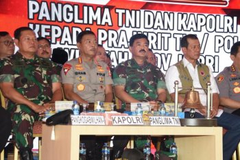 Kapolri meninjau kesiapan pembangunan RS khusus penyakit menular
