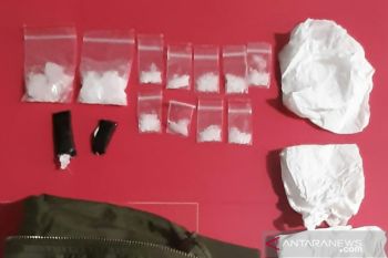 Satnarkoba Polres Cianjur tangkap dua orang sebagai pengedar narkoba