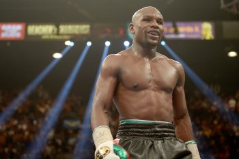 Petinju Floyd Mayweather berminat beli Newcastle United