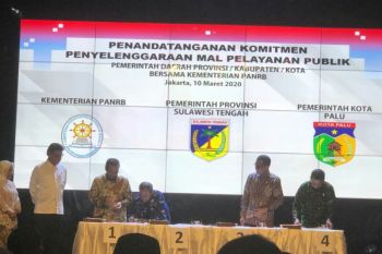 Disaksikan MENPAN-RB, Gubernur Sulteng tandatangani komitmen membangun mal pelayanan publik