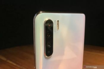 "Blind test" kamera Oppo Reno3