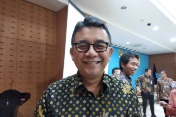 Sekolah bisa beli penyanitasi tangan dengan dana BOS