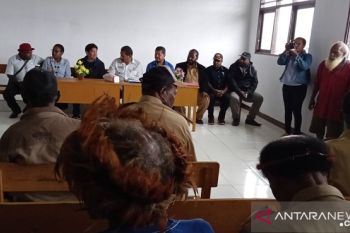 DPRP dorong pembentukan perda pendidikan Papua