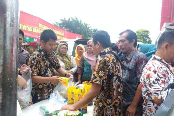 Bandar Lampung gelar operasi pasar gula pasir