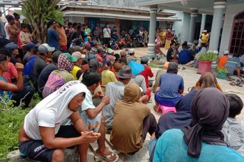 DPRD Lampung perlu bentuk pansus sikapi polemik tambang pasir laut Lampung Timur
