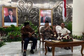 Wapres Ma'ruf:  Belum  perlu "lockdown" di Indonesia