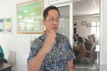 Dinkes Gunung Kidul memantau tiga orang yang pulang dari luar negeri