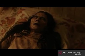 When the ghost is in our mind