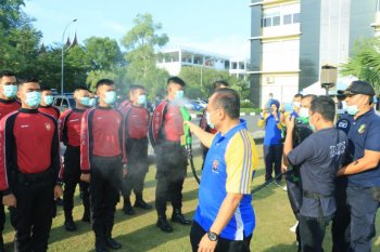 Kapolda Sumbar ajak anggota jaga kebersihan antisipasi virus corona