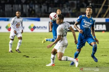 Persib unggul di puncak klasemen usai kalahkan PSS Sleman