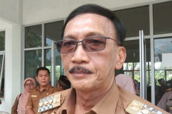 Bupati Pessel: koversi Bank Nagari ke sistem syariah keuntungan bagi masyarakat