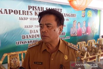 Bupati Sangihe imbau warga tenang hadapi wabah Covid-19