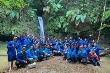 Membangun SDM berkarakter dengan camping bersama SKK Migas