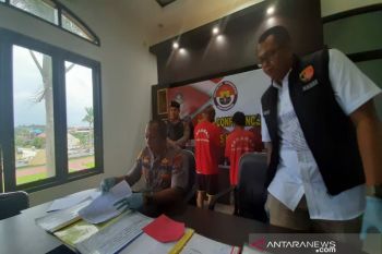 Polisi amankan dua oknum PNS diduga korupsi dana TPA