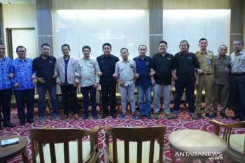 Gubernur minta media redam gejolak masyarakat