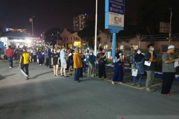 Malaysia batalkan sementara larangan perjalanan  antar negeri