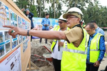 Pemkab Pesisir Barat minta perbankan berikan keringanan kredit bagi pelaku usaha terdampak COVID-19