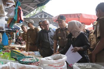 Pemkab Ogan Komering Ulu  sidak pasar pantau  harga kebutuhan pokok