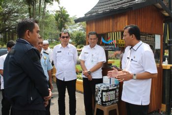 Satgas PPVC Padang Panjang turun lapangan cegah penyebaran virus corona