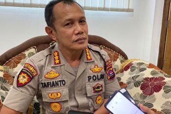 Ditsamapta Polda Sumbar rutinkan patroli antisipasi aksi kejahatan di Padang