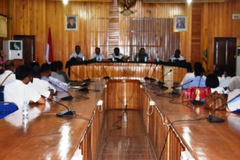 Polres Nabire laksanakan pengecekan suhu tubuh bagi personel polisi