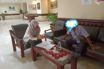 Suami pasien ODP COVID-19 mengadu ke DPRD Surabaya terkait biaya