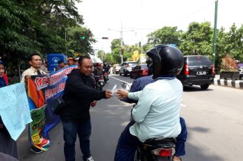 Wartawan Kediri komitmen kontrol informasi  virus corona