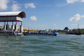 Dibantah semua pelabuhan  Kaltara "di-lockdown"