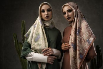 "Selaksa Sarimbit Nusa" hasil kolaborasi  Katonvie dengan Itang Yunasz