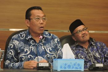Bupati Situbondo merupakan kepala daerah kedua di Jatim meninggal karena COVID-19