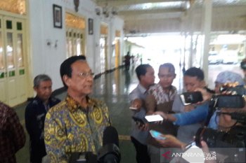 Sultan HB X memutuskan kegiatan belajar di DIY secara daring dari rumah