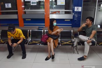 Jarak sosial penumpang KA