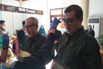 Dinkes-RSUD menyiapkan pemantauan Covid-19 bagi pegawai Dishub Mataram