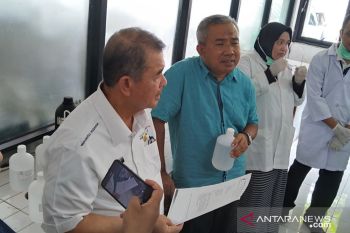 Pemprov Sumbar produksi massal hand sanitizer di laboratorium LL Dikti