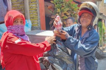 PDIP Surabaya buat gerakan "Suroboyo Wani Sehat" cegah COVID-19