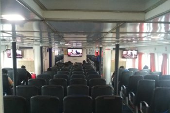 Sepi penumpang antar pulau