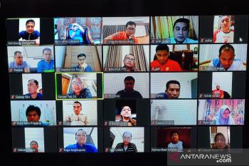 PLN Sumbar gelar rapat pimpinan melalui teleconference