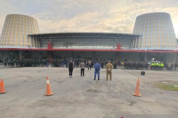 10 peleton TNI/Polri disiagakan terkait isu massa tutup Bandara Wamena