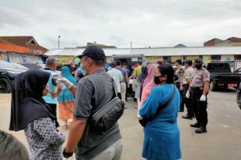Pemkot Bandarlampung dan Perum Bulog gelar Operasi Pasar cegah lonjakan harga bahan pokok