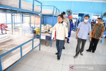 Satgas COVID-19 Tanjungpinang semprot disinfektan di RPTC TKI