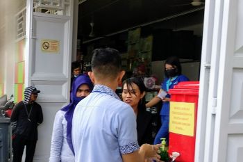 Swalayan di Makassar siapkan tempat cuci tangan antisipasi COVID-19