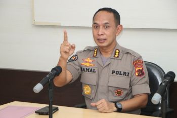 Polisi laksanakan imbauan humanis kepada warga terkait cegah COVID-19