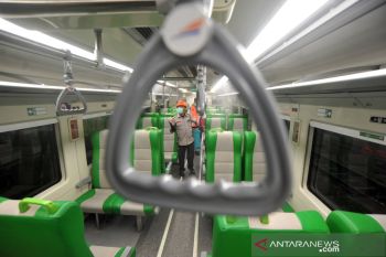 Pelaku perjalanan dari area terjangkit corona di Padang  menjadi 816 orang